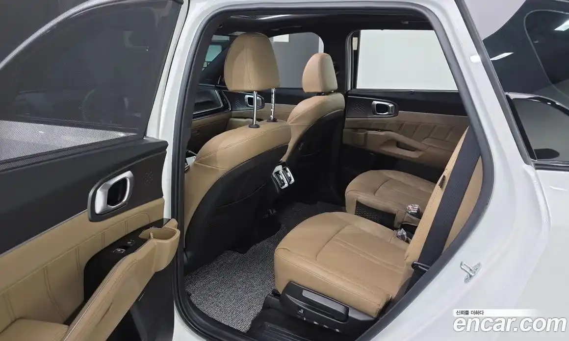 Kia Sorento 2024 1.6 Автомат в Москве № 131390, фото 17