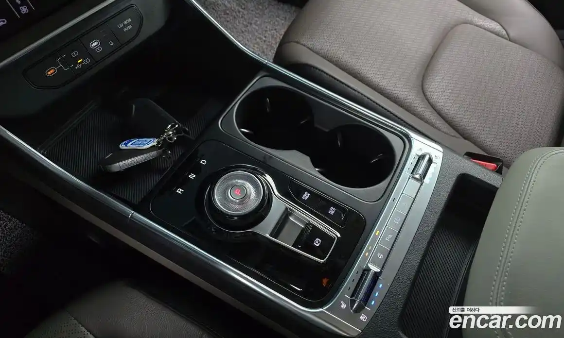 Kia Canival 2024 2.2 Автомат в Москве № 132873, фото 13