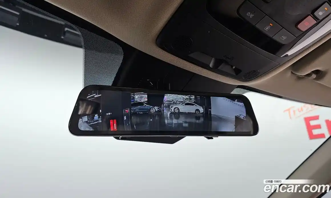 Kia Canival 2023 3.5 Автомат в Москве № 133811, фото 3