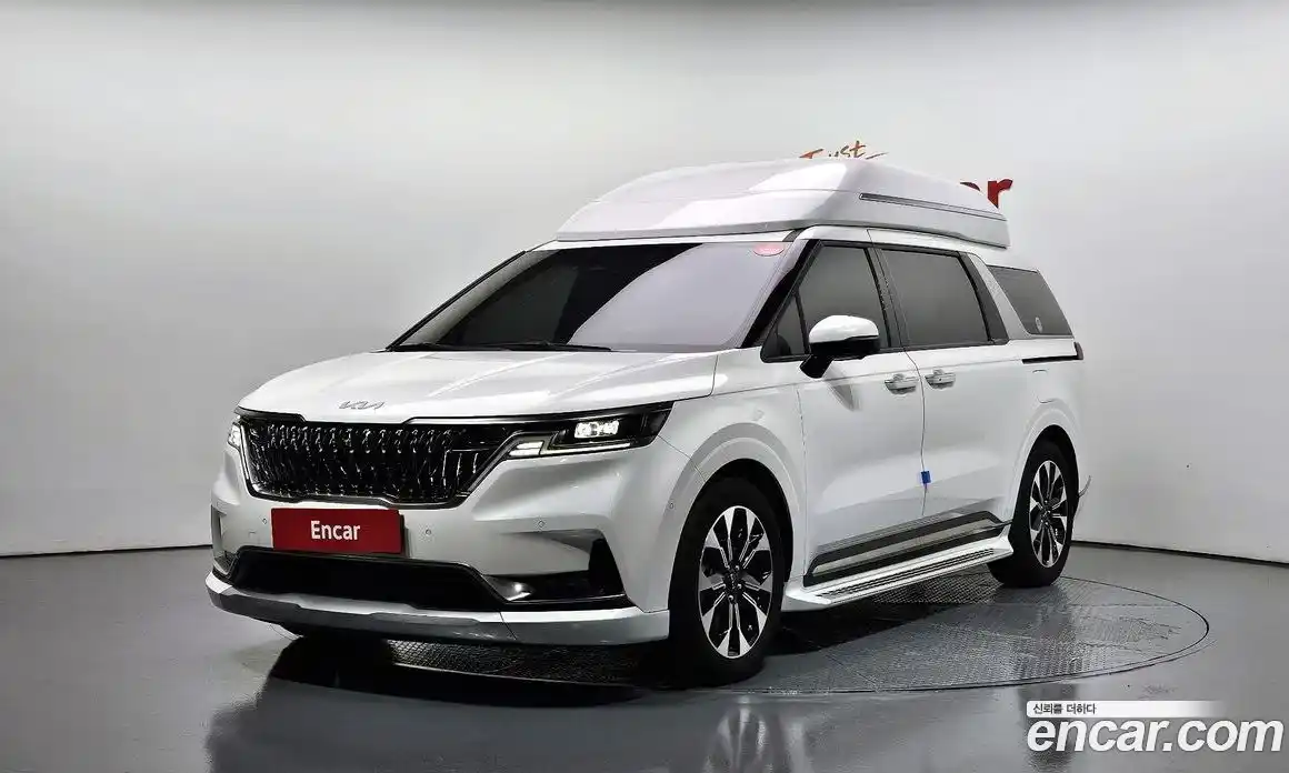 Kia Canival 2023 3.5 Автомат в Москве № 133856, фото 12