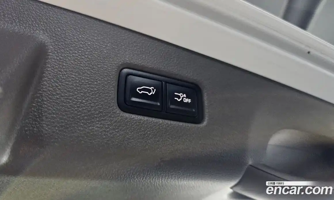 Kia Canival 2023 3.5 Автомат в Москве № 133856, фото 17