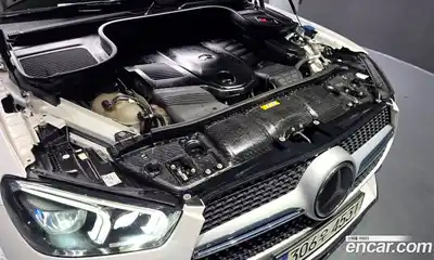 Mercedes-Benz GLE-Class 2021 3.0 Автомат в Москве № 138574, миниатюра 3