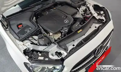 Mercedes-Benz E-Class 2023 1.9 Автомат в Москве № 139088, миниатюра 3