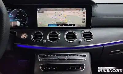 Mercedes-Benz E-Class 2023 1.9 Автомат в Москве № 139088, миниатюра 7