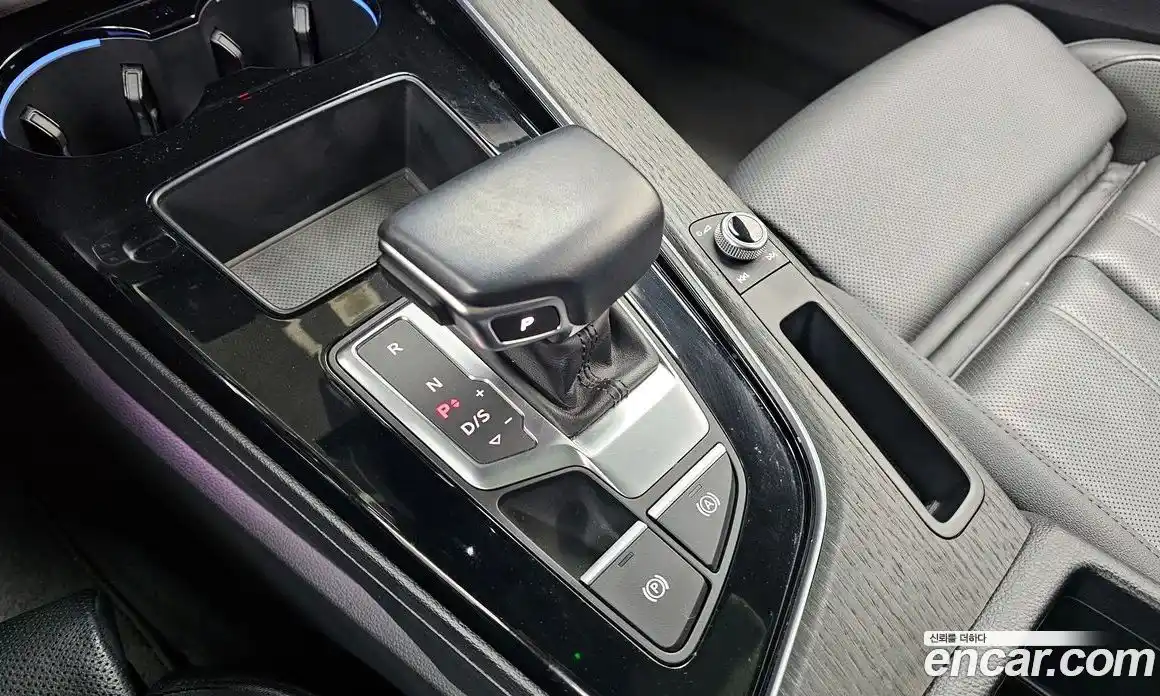 Audi A4 2023 2.0 Автомат в Москве № 139104, фото 1