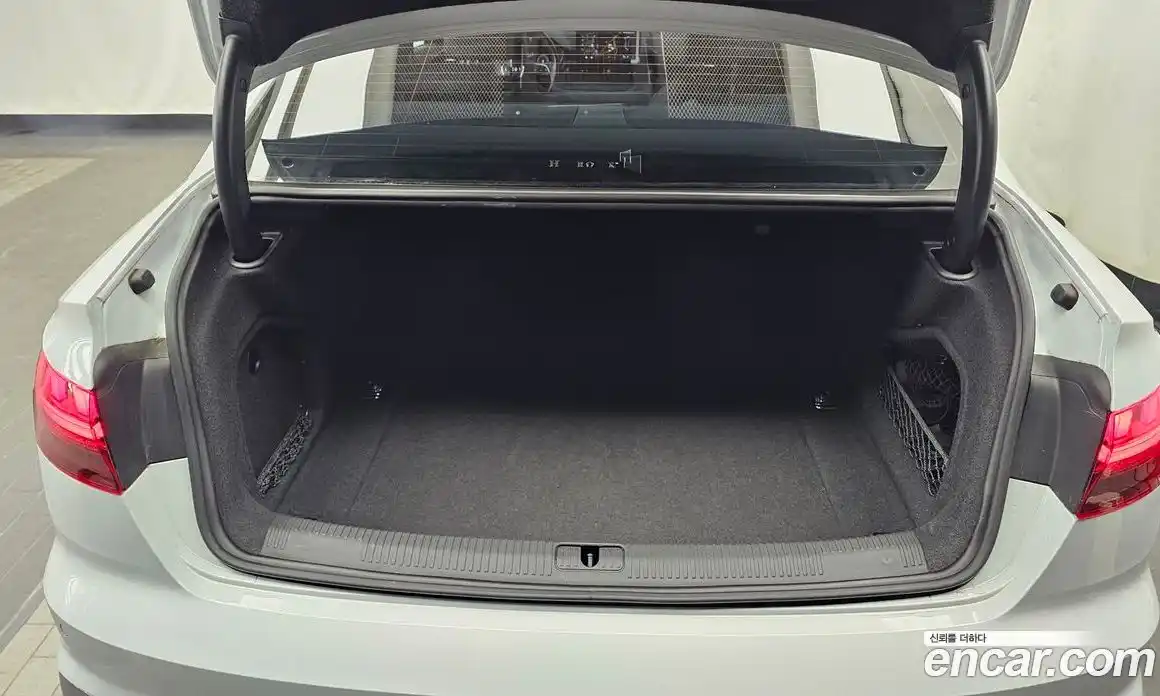 Audi A4 2023 2.0 Автомат в Москве № 139104, фото 19