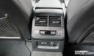 Audi A4 2023 2.0 Автомат в Москве № 139104, миниатюра 7