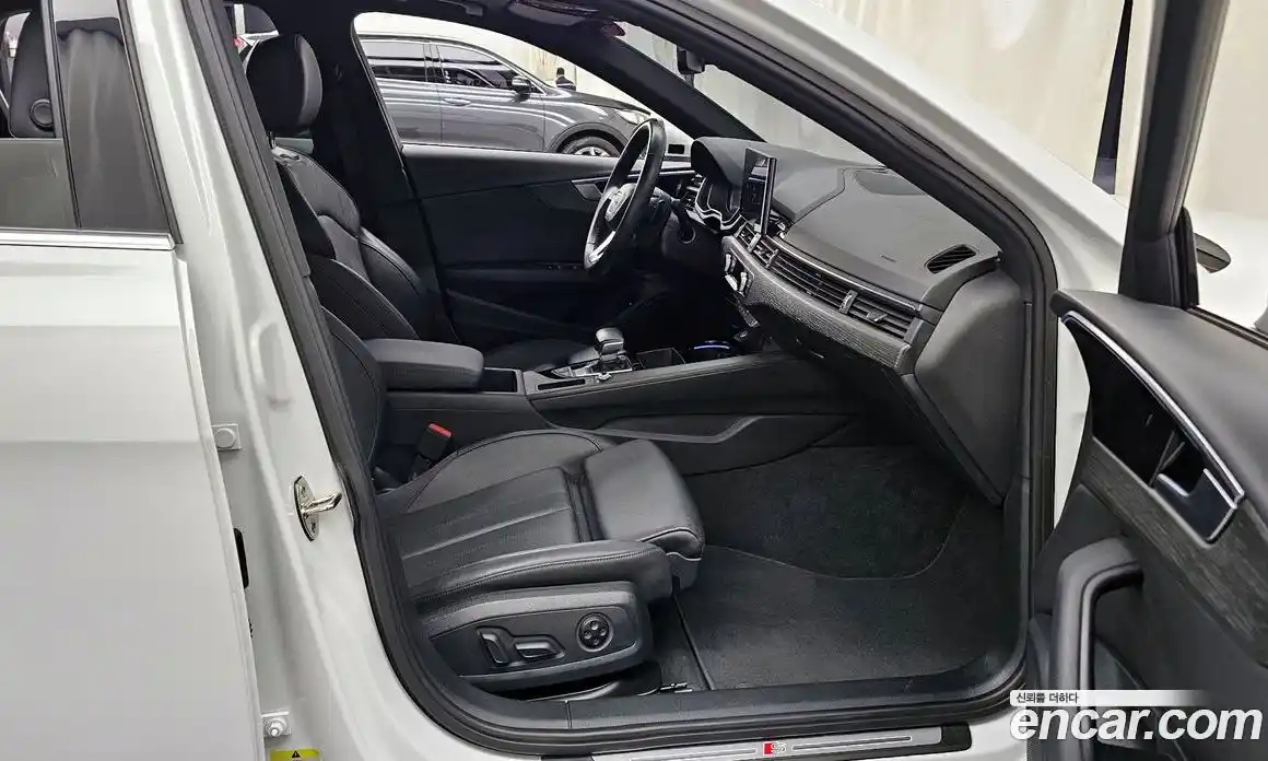 Audi A4 2023 2.0 Автомат в Москве № 139104, фото 8