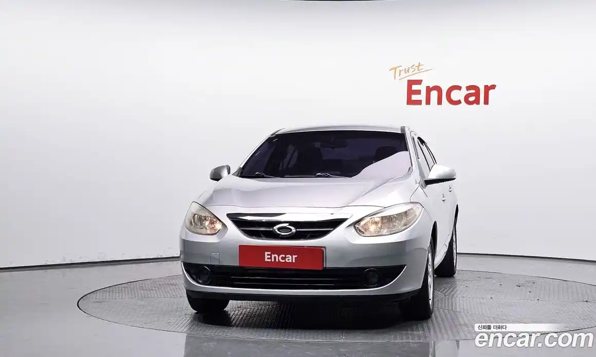 Renault SM3 2010 1.6 Автомат в Москве № 140238, фото 12