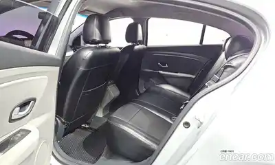Renault SM3 2010 1.6 Автомат в Москве № 140238, миниатюра 3