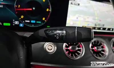 Mercedes-Benz CLS-Class 2023 2.0 Автомат в Москве № 142207, миниатюра 2