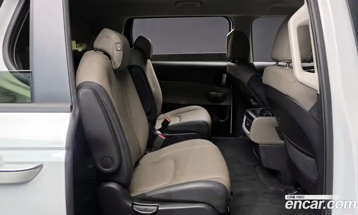 Kia Canival 2024 2.2 Автомат в Москве № 14348, фото 18