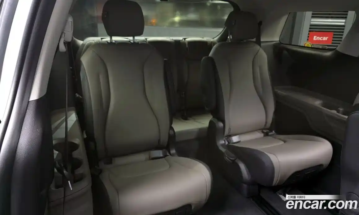 Kia Canival 2024 2.2 Автомат в Москве № 14348, фото 9