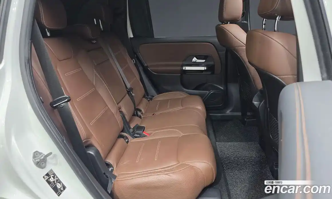 Mercedes-Benz GLB-Class 2021 2.0 Автомат в Москве № 143839, фото 10