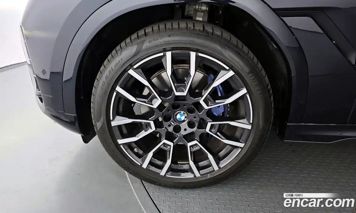 BMW X6 2024 3.0 Автомат в Москве № 153947, фото 7