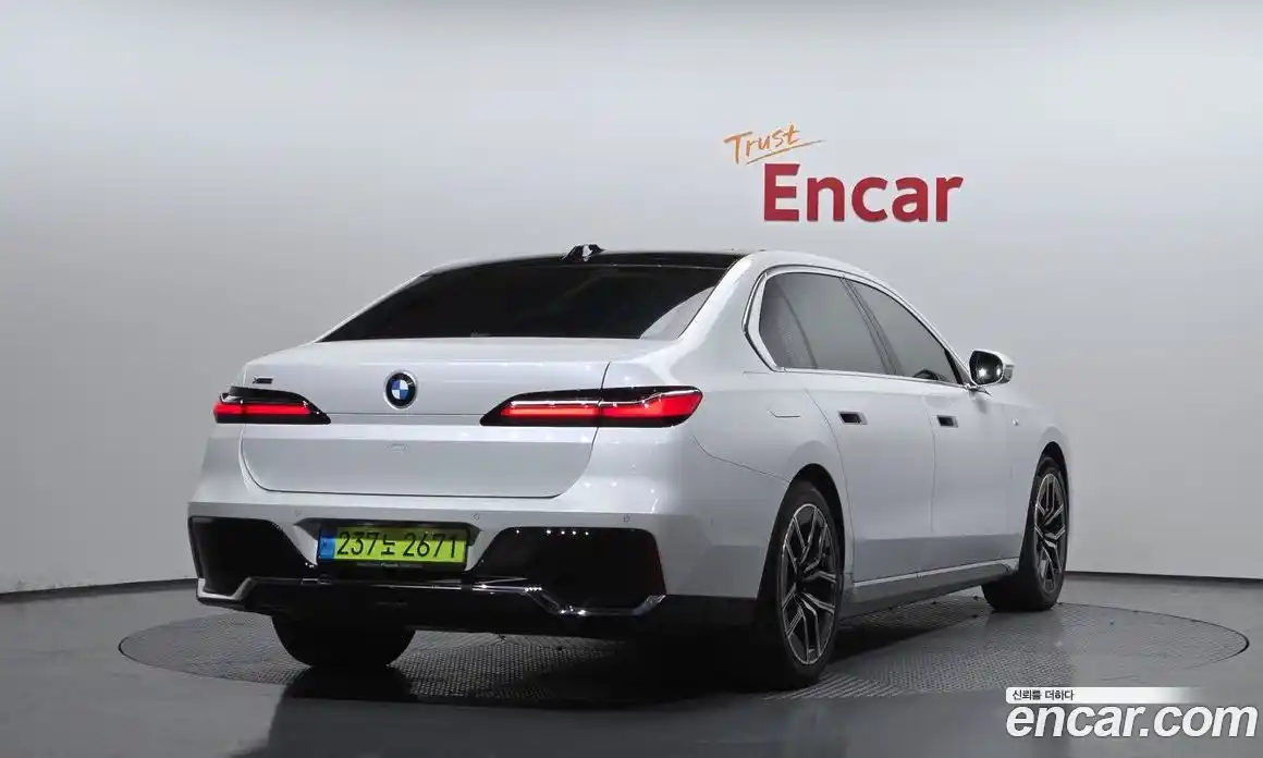 BMW 7-Series 2024 3.0 Автомат в Москве № 154547, фото 18