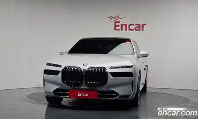 BMW 7-Series 2023 3.0 Автомат в Москве № 155589, миниатюра 10