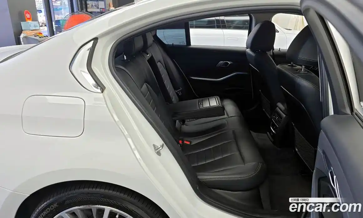 BMW 3-Series 2021 2.0 Автомат в Москве № 157130, фото 11