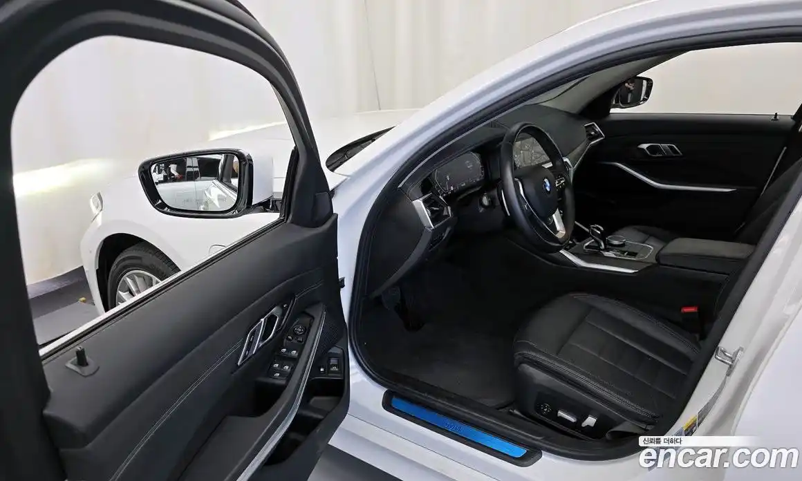 BMW 3-Series 2021 2.0 Автомат в Москве № 157130, фото 5