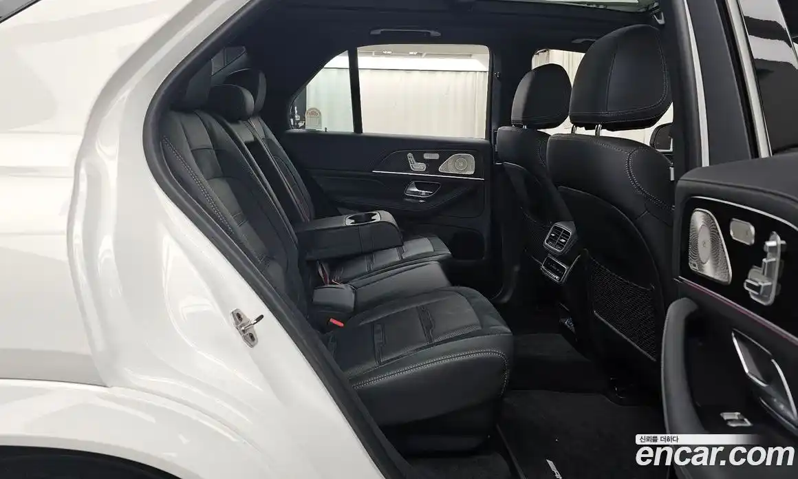 Mercedes-Benz GLE-Class 2025 3.0 Автомат в Москве № 160135, фото 18