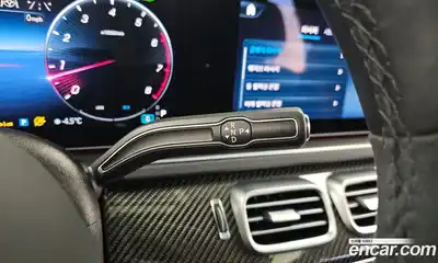 Mercedes-Benz GLE-Class 2025 3.0 Автомат в Москве № 160135, миниатюра 10