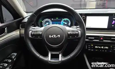 Kia K5 2023 2.0 Автомат в Москве № 16079, миниатюра 4