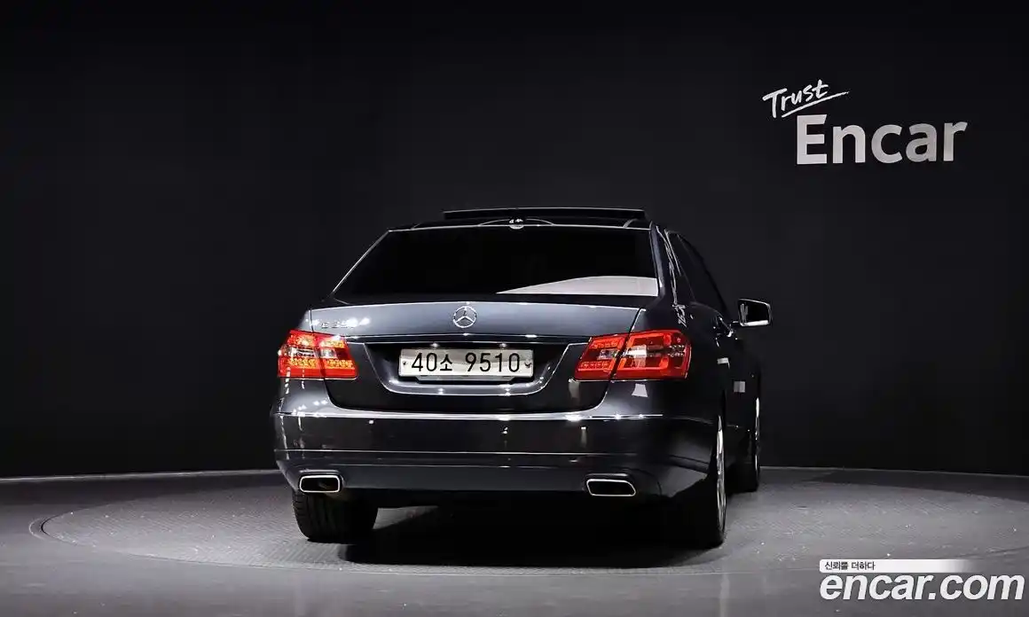 Mercedes-Benz E-Class 2012 3.5 Автомат в Москве № 161440, фото 11