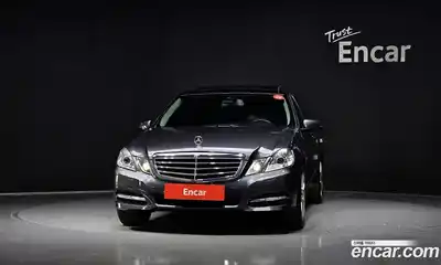 Mercedes-Benz E-Class 2012 3.5 Автомат в Москве № 161440, миниатюра 9
