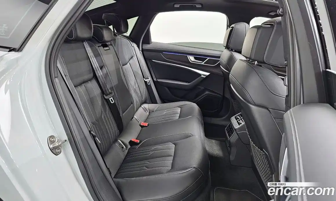 Audi A6 2025 2.0 Автомат в Москве № 162286, фото 8