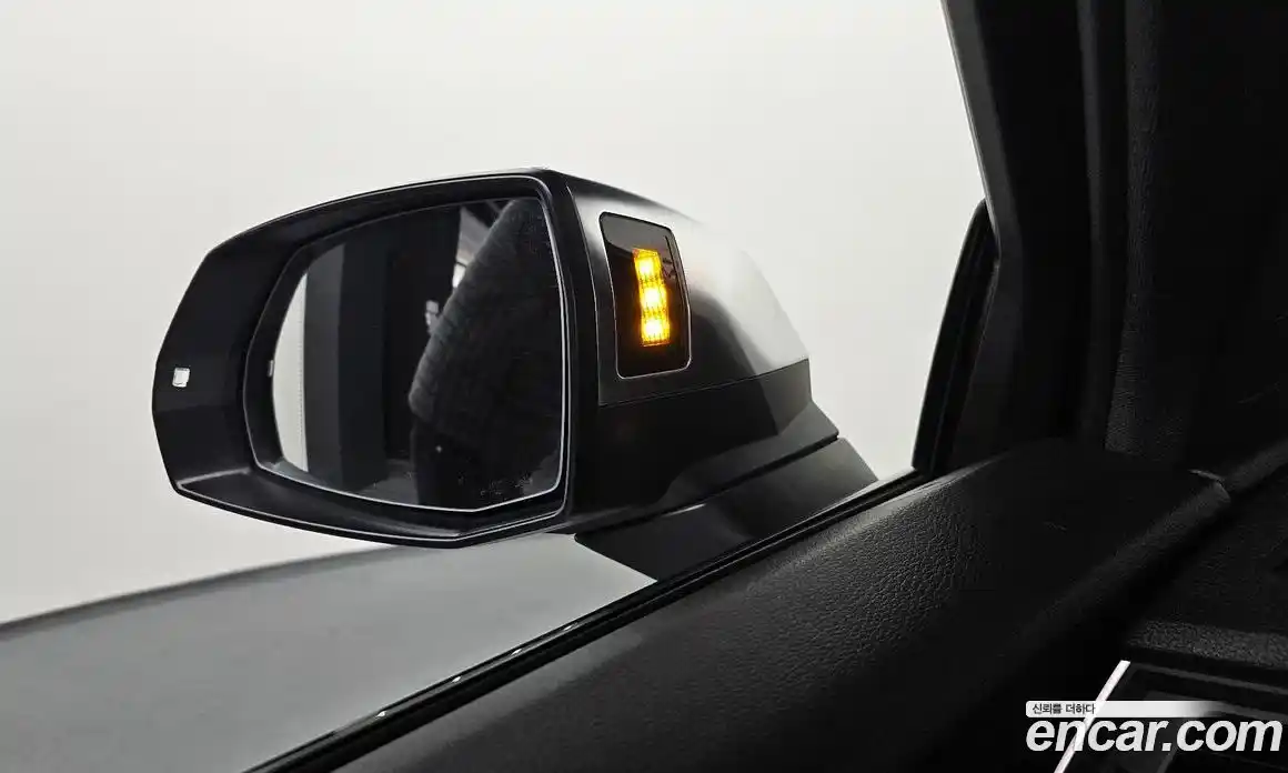 Audi SQ5 2020 3.0 Автомат в Москве № 163644, фото 9