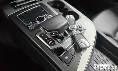 Audi Q7 2019 2.0 Автомат в Москве № 163850, миниатюра 8