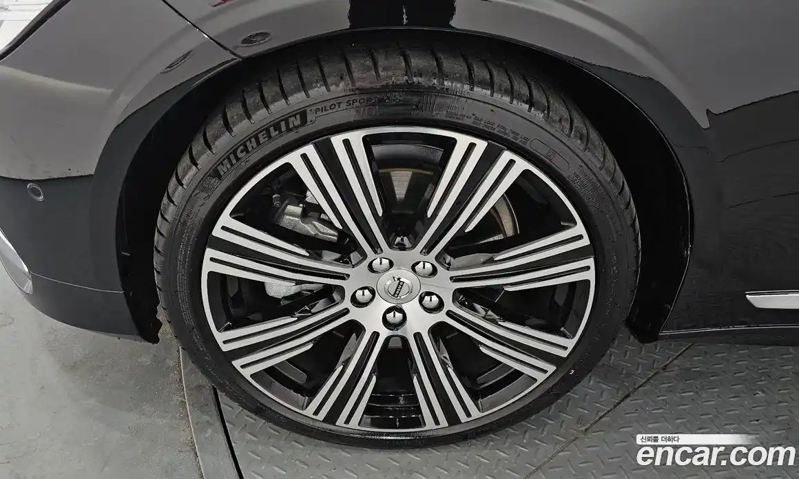 Volvo S90 2023 2.0 Автомат в Москве № 164153, фото 12