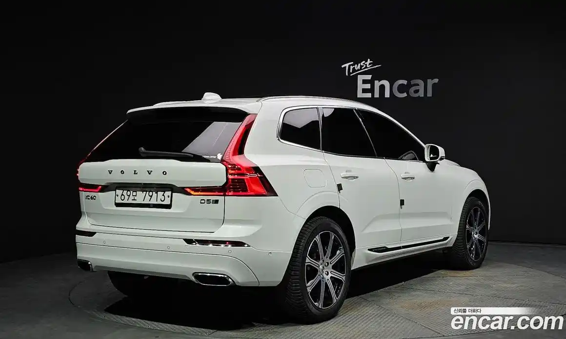 Volvo XC60 2019 2.0 Автомат в Москве № 164593, фото 17