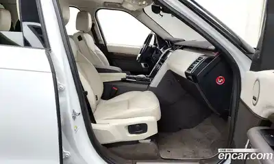 Land Rover Discovery 2017 3.0 Автомат в Москве № 166596, миниатюра 2