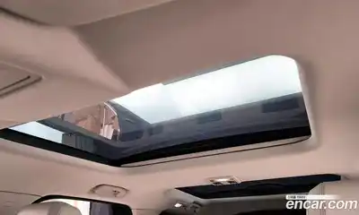 Land Rover Discovery 2017 3.0 Автомат в Москве № 166596, миниатюра 3