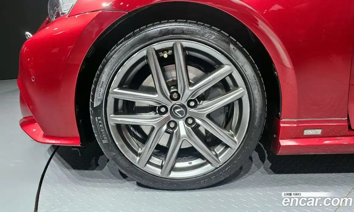 Lexus IS 2016 2.0 Автомат в Москве № 168121, фото 18