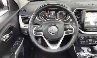 Jeep Cherokee 2018 2.4 Автомат в Москве № 169757, миниатюра 9