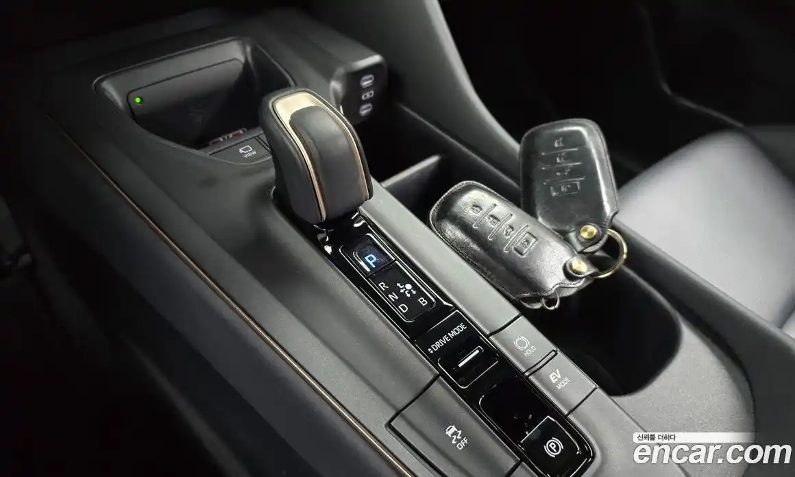 Toyota Crown 2023 2.5 Автомат в Москве № 170168, фото 16