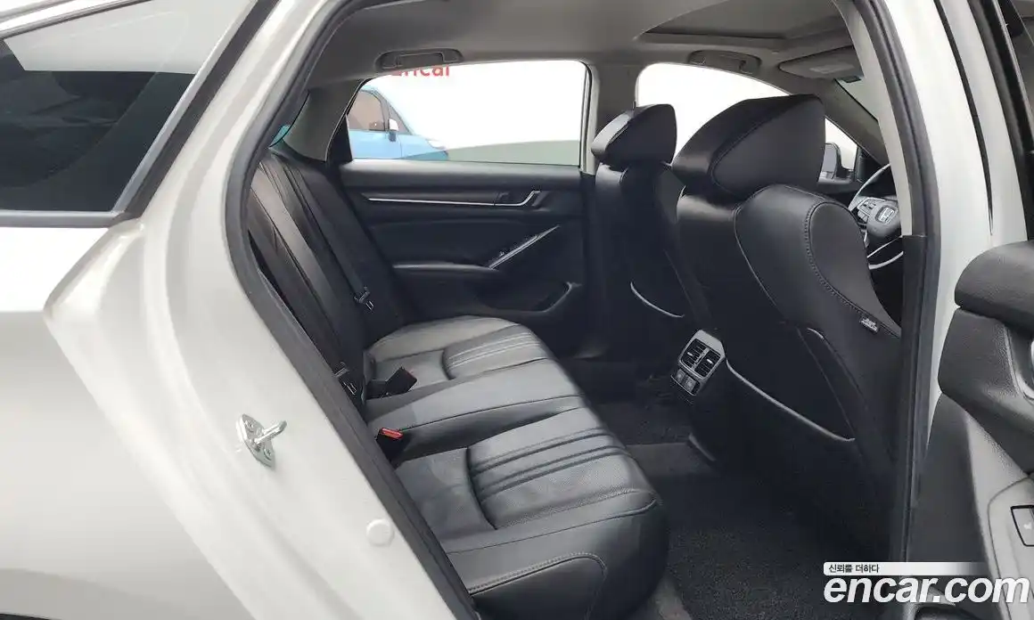 Honda Accord 2021 1.5 Автомат в Москве № 170502, фото 14