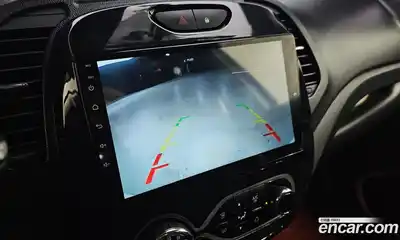 Renault QM3 2017 1.5 Автомат в Москве № 178142, миниатюра 12