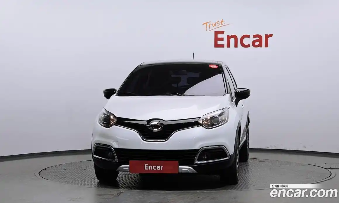 Renault QM3 2017 1.5 Автомат в Москве № 178142, фото 17