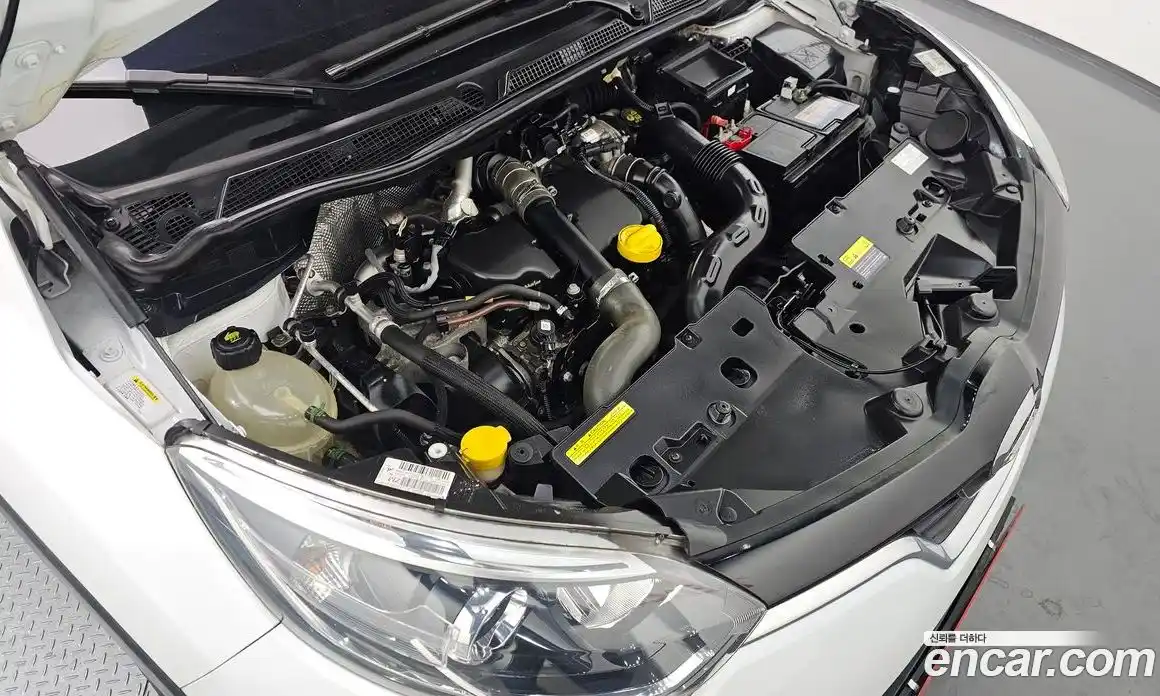 Renault QM3 2017 1.5 Автомат в Москве № 178142, фото 4