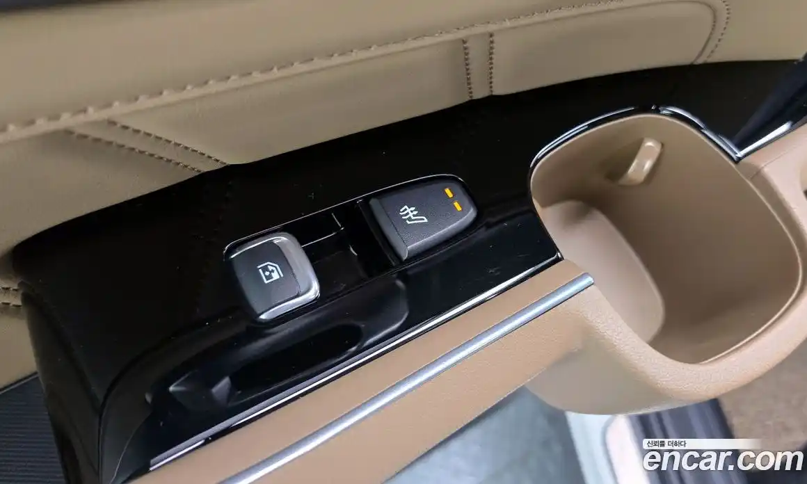 Kia Sorento 2025 1.6 Автомат в Москве № 18044, фото 4