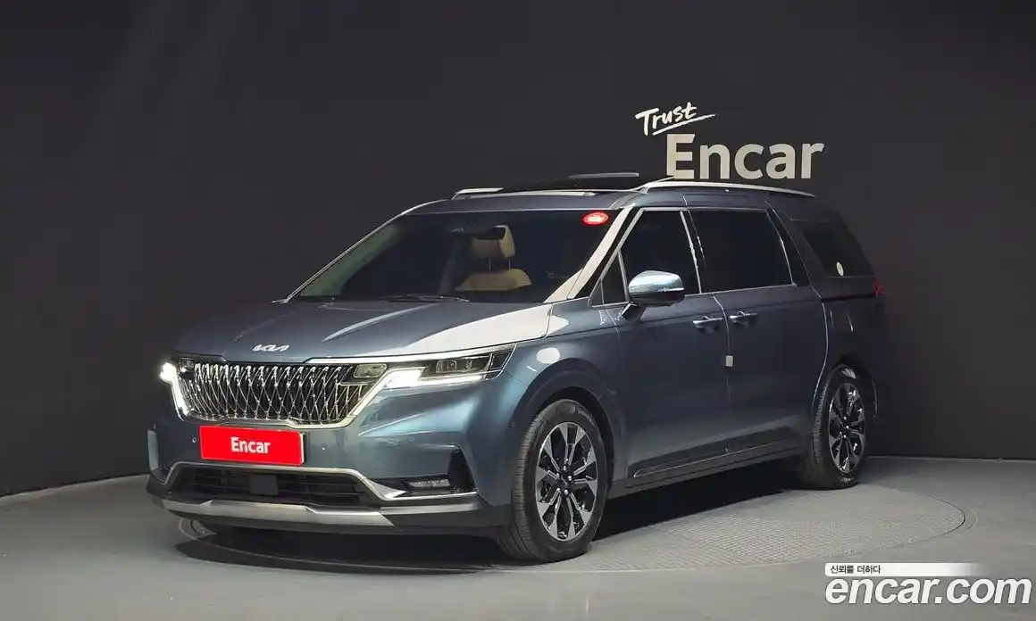 Kia Canival 2023 3.5 Автомат в Москве № 18645, фото 13