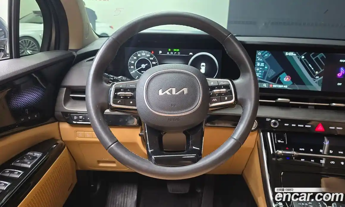 Kia Canival 2023 3.5 Автомат в Москве № 18645, фото 8