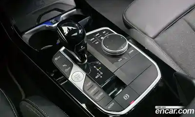 BMW 1-Series 2024 2.0 Автомат в Москве № 188014, миниатюра 11