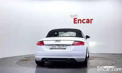 Audi TT 2016 2.0 Автомат в Москве № 193540, миниатюра 2