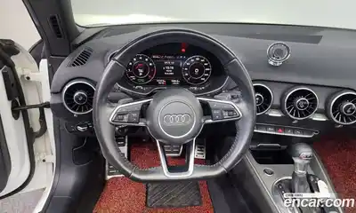 Audi TT 2016 2.0 Автомат в Москве № 193540, миниатюра 9