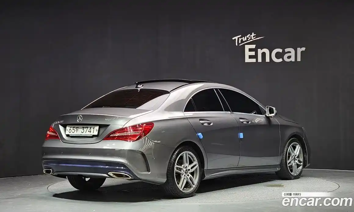 Mercedes-Benz CLA-Class 2018 2.0 Автомат в Москве № 194571, фото 3