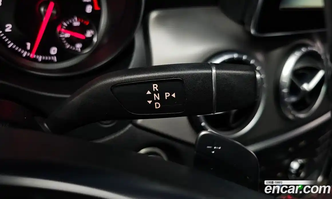 Mercedes-Benz CLA-Class 2018 2.0 Автомат в Москве № 194571, фото 4